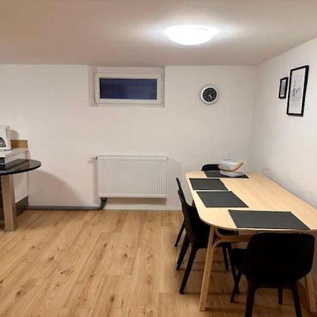 Especially Souterrain Apartment Heilbronn Eksteriør billede